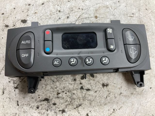 bontott RENAULT SCÉNIC I Fűtéskapcsoló (digit klímás)
