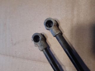 bontott RENAULT SCÉNIC I Gázrugós Kitámasztó Teleszkóp Pár Csomagtérajtó