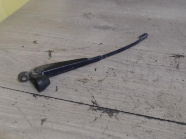 bontott RENAULT SCÉNIC I Hátsó Ablaktörlő Kar