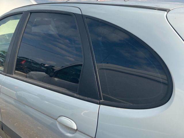 bontott RENAULT SCÉNIC I Hátsó középső Biztonsági Öv