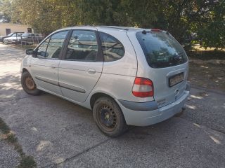 bontott RENAULT SCÉNIC I Hátsó Lökhárító (Részeivel)