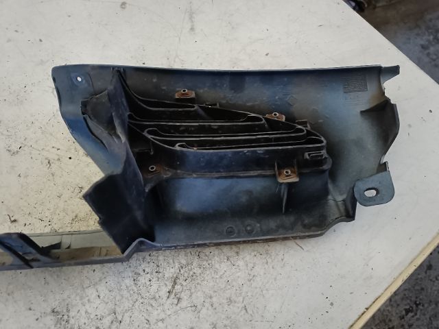 bontott RENAULT SCÉNIC I Hűtőrács