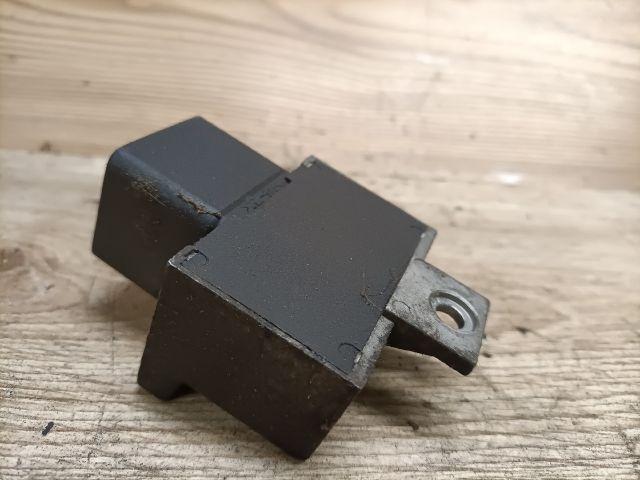 bontott RENAULT SCÉNIC I Izzító Relé