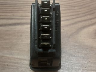 bontott RENAULT SCÉNIC I Jobb első Ablakemelő Kapcsoló