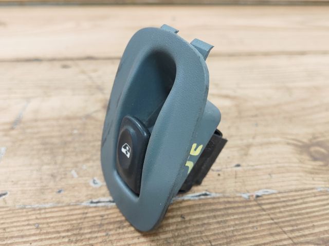 bontott RENAULT SCÉNIC I Jobb első Ablakemelő Kapcsoló