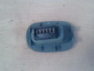 bontott RENAULT SCÉNIC I Jobb első Ablakemelő Kapcsoló