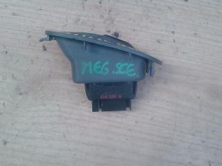 bontott RENAULT SCÉNIC I Jobb első Ablakemelő Kapcsoló