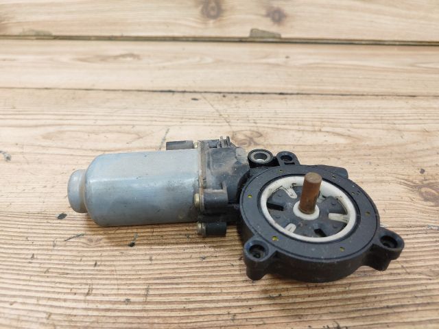 bontott RENAULT SCÉNIC I Jobb első Ablakemelő Motor