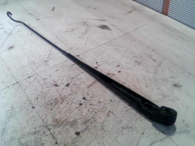 bontott RENAULT SCÉNIC I Jobb első Ablaktörlő Kar