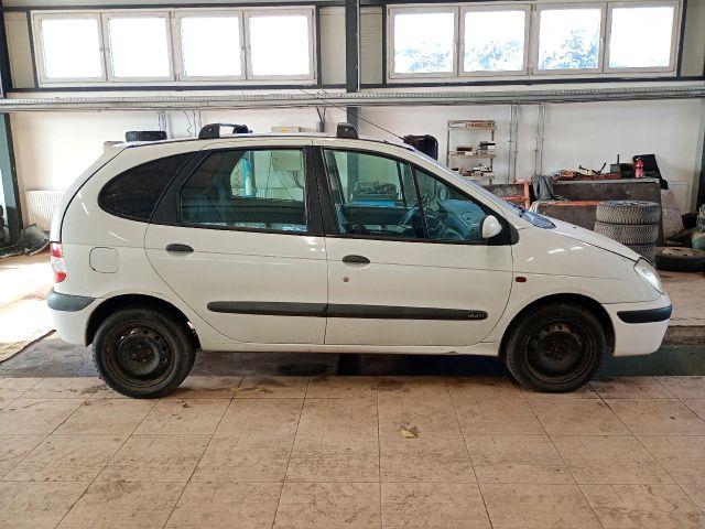 bontott RENAULT SCÉNIC I Jobb első Ablakvezető Gumi