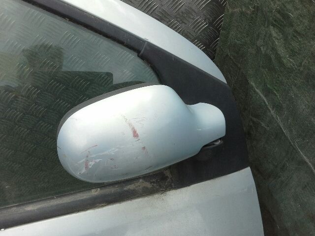 bontott RENAULT SCÉNIC I Jobb első Ajtó (Részeivel)