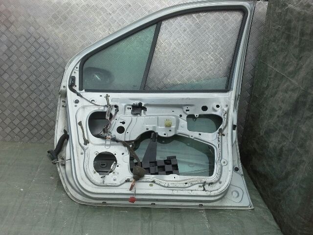 bontott RENAULT SCÉNIC I Jobb első Ajtó (Részeivel)