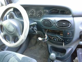 bontott RENAULT SCÉNIC I Jobb első Ajtó (Részeivel)