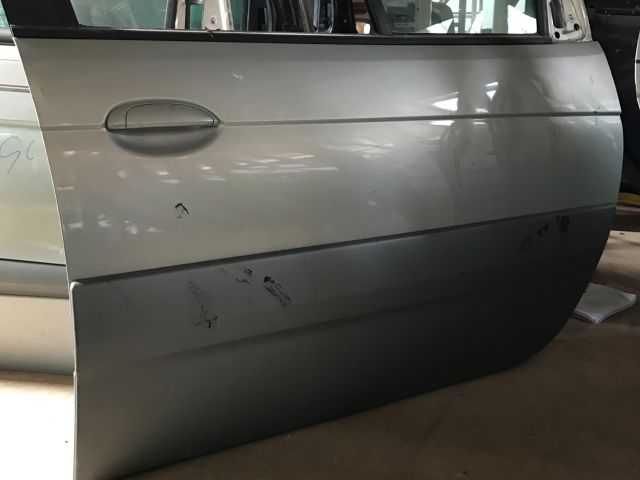 bontott RENAULT SCÉNIC I Jobb első Ajtó (Üres lemez)