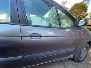 bontott RENAULT SCÉNIC I Jobb első Ajtó (Üres lemez)
