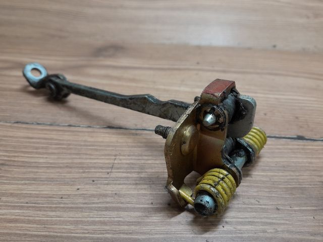 bontott RENAULT SCÉNIC I Jobb első Ajtóhatároló