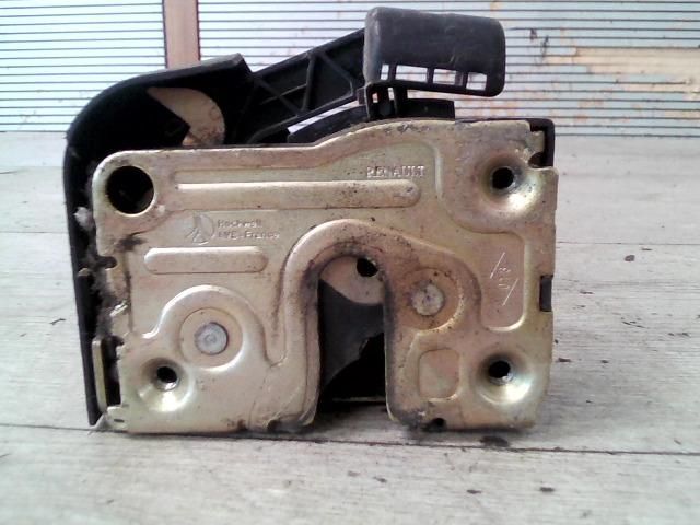 bontott RENAULT SCÉNIC I Jobb első Ajtózár