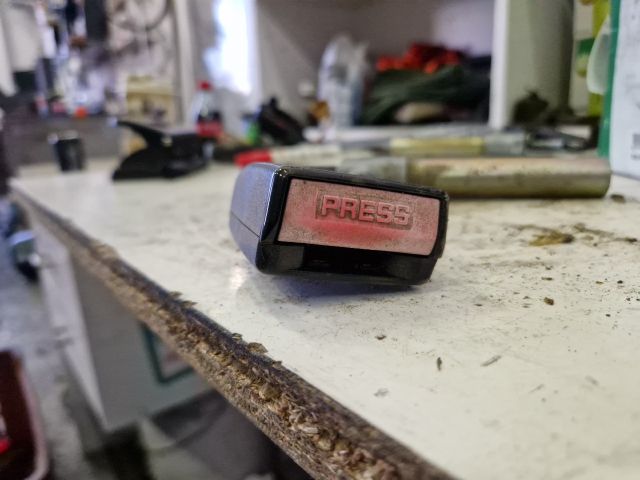 bontott RENAULT SCÉNIC I Jobb első Biztonsági Öv Csat