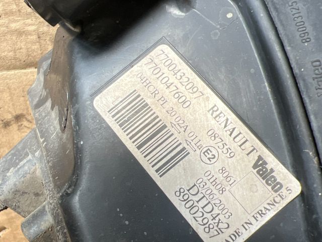 bontott RENAULT SCÉNIC I Jobb Fényszóró