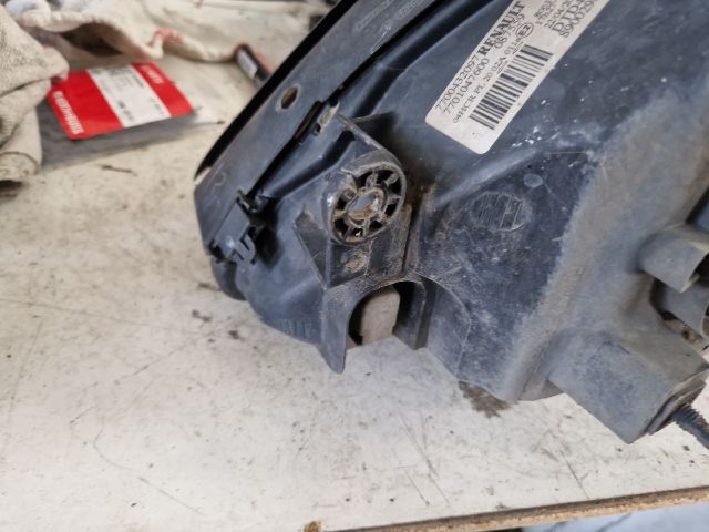 bontott RENAULT SCÉNIC I Jobb Fényszóró