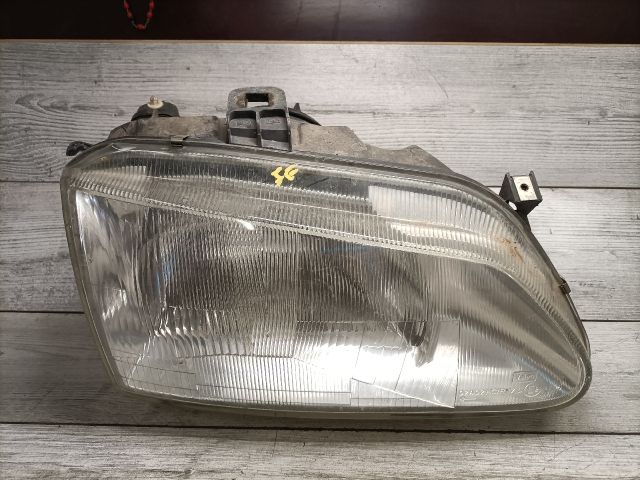 bontott RENAULT SCÉNIC I Jobb Fényszóró