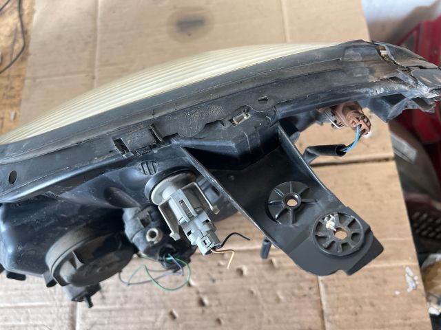 bontott RENAULT SCÉNIC I Jobb Fényszóró