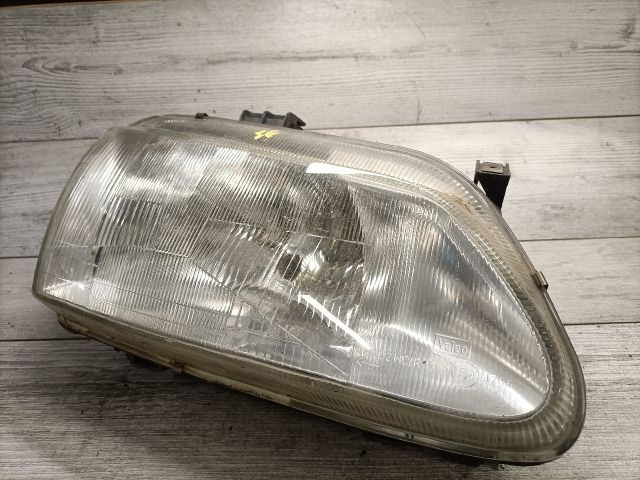 bontott RENAULT SCÉNIC I Jobb Fényszóró