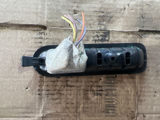 bontott RENAULT SCÉNIC I Jobb hátsó Ablakemelő Kapcsoló