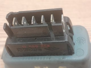 bontott RENAULT SCÉNIC I Jobb hátsó Ablakemelő Kapcsoló