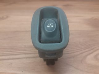 bontott RENAULT SCÉNIC I Jobb hátsó Ablakemelő Kapcsoló