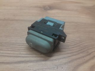 bontott RENAULT SCÉNIC I Jobb hátsó Ablakemelő Kapcsoló