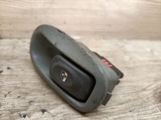 bontott RENAULT SCÉNIC I Jobb hátsó Ablakemelő Kapcsoló