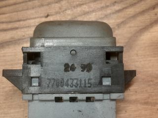 bontott RENAULT SCÉNIC I Jobb hátsó Ablakemelő Kapcsoló