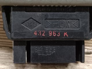 bontott RENAULT SCÉNIC I Jobb hátsó Ablakemelő Kapcsoló