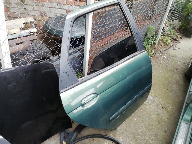 bontott RENAULT SCÉNIC I Jobb hátsó Ajtó (Üres lemez)