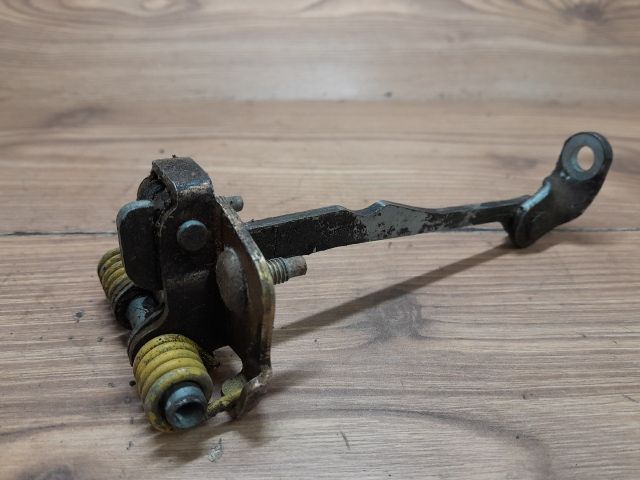 bontott RENAULT SCÉNIC I Jobb hátsó Ajtóhatároló