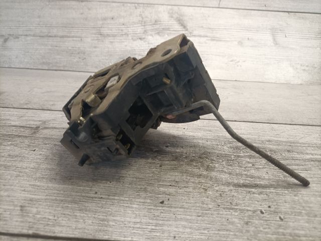 bontott RENAULT SCÉNIC I Jobb hátsó Ajtózár