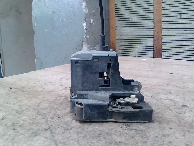 bontott RENAULT SCÉNIC I Jobb hátsó Ajtózár