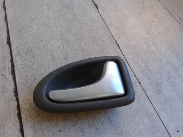 bontott RENAULT SCÉNIC I Jobb hátsó Belső Kilincs