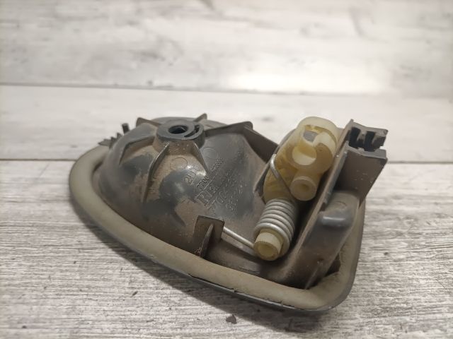 bontott RENAULT SCÉNIC I Jobb hátsó Belső Kilincs