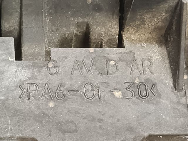 bontott RENAULT SCÉNIC I Jobb hátsó Külső Kilincs