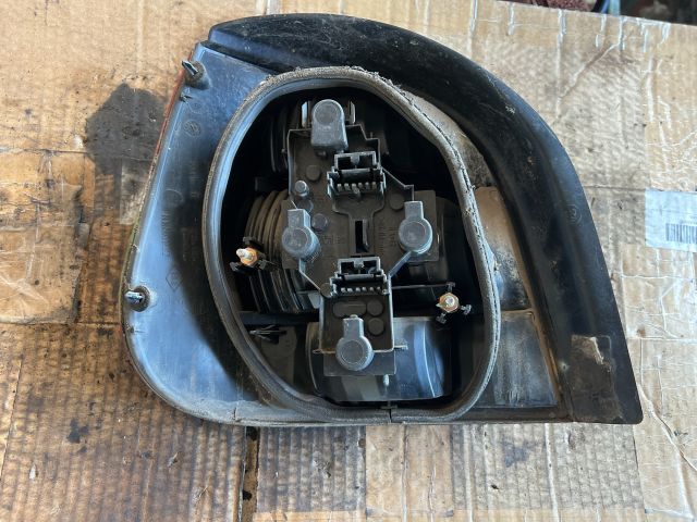 bontott RENAULT SCÉNIC I Jobb Hátsó Lámpa