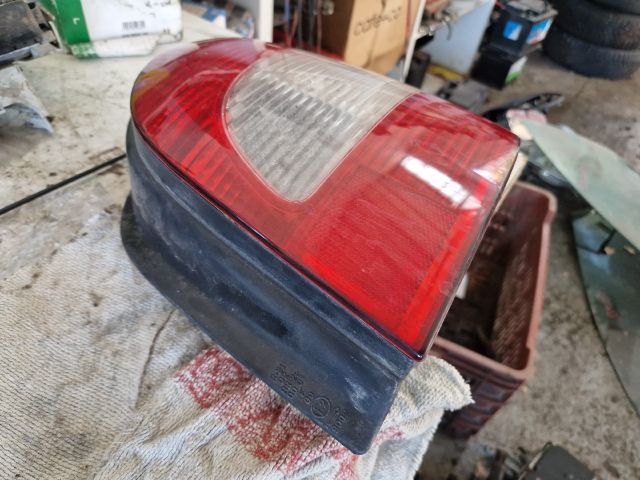 bontott RENAULT SCÉNIC I Jobb Hátsó Lámpa