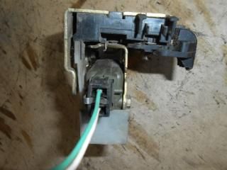 bontott RENAULT SCÉNIC I Jobb hátsó Zárbetét