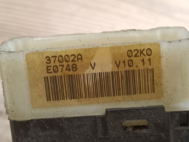 bontott RENAULT SCÉNIC I Jobb Kormánykapcsoló Ablaktörlő