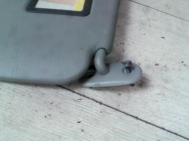 bontott RENAULT SCÉNIC I Jobb Napellenző