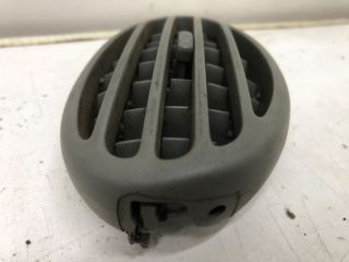 bontott RENAULT SCÉNIC I Jobb Szellőző