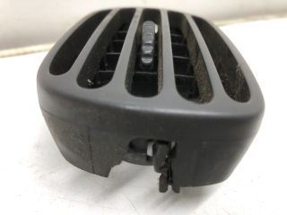 bontott RENAULT SCÉNIC I Középső Szellőző