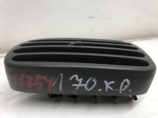 bontott RENAULT SCÉNIC I Középső Szellőző