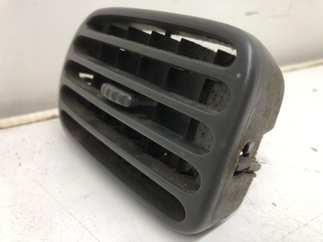 bontott RENAULT SCÉNIC I Középső Szellőző